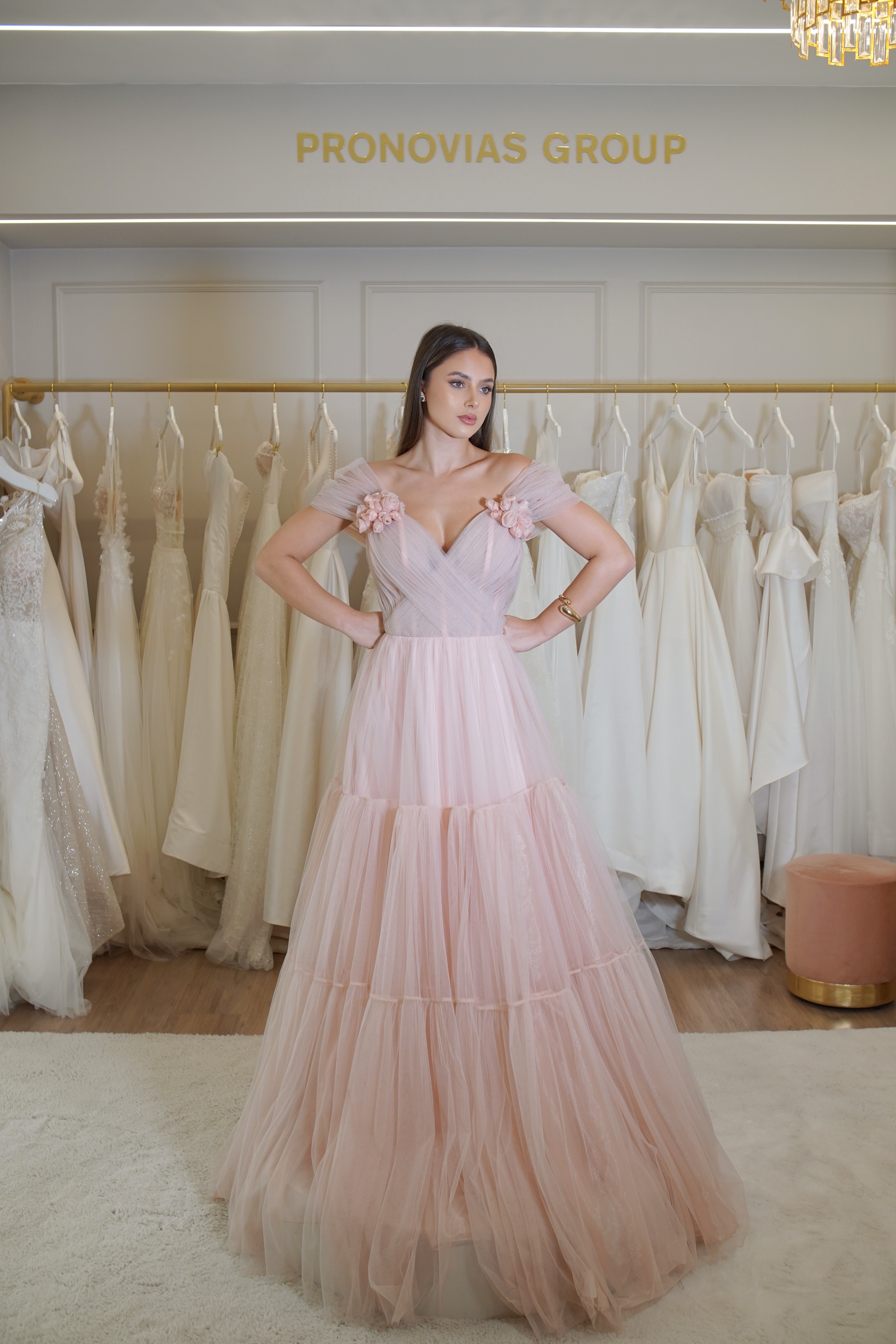 Vestido Rosé em Tule com Flores
