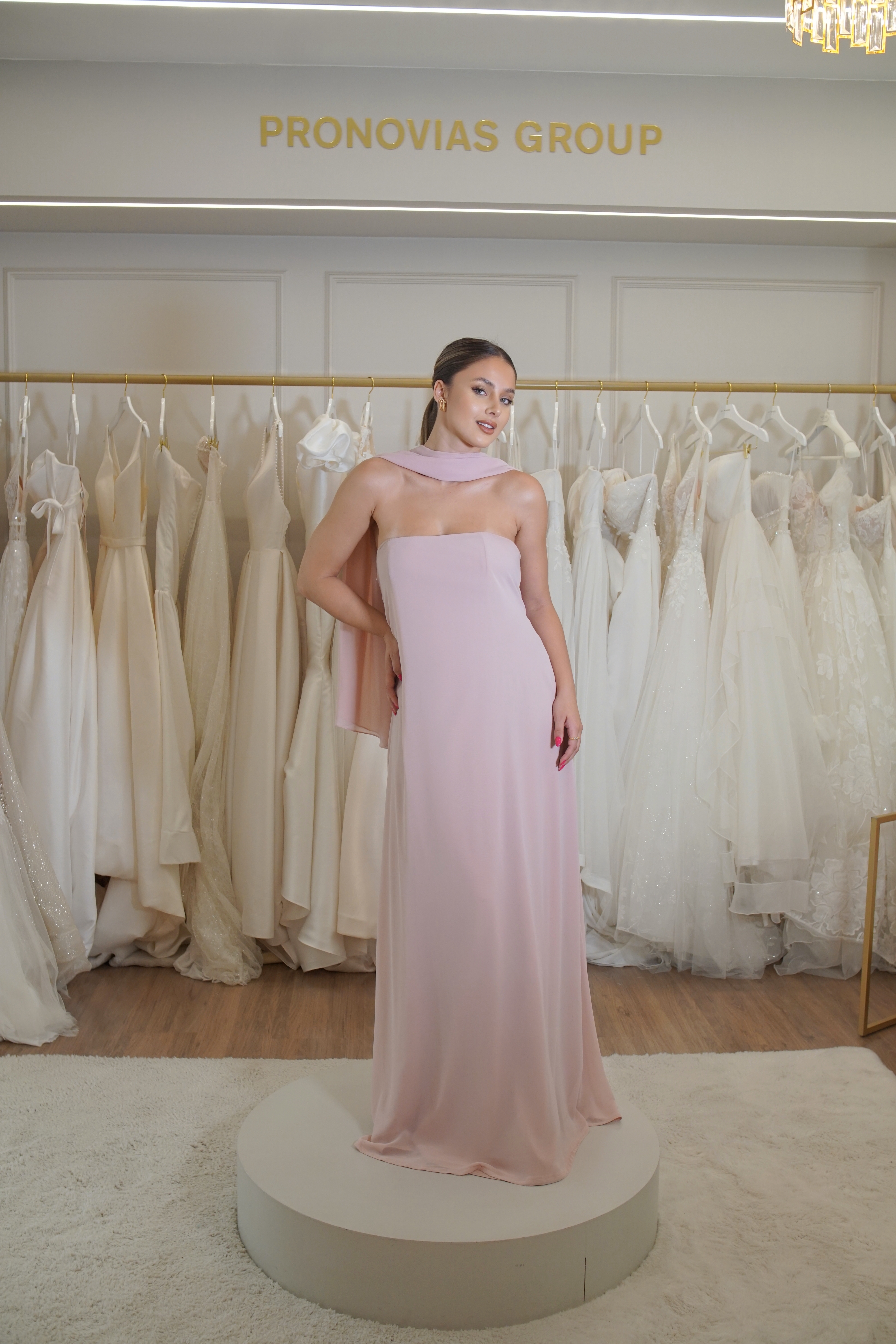 Vestido Rosé Tomara que caia/echarpe