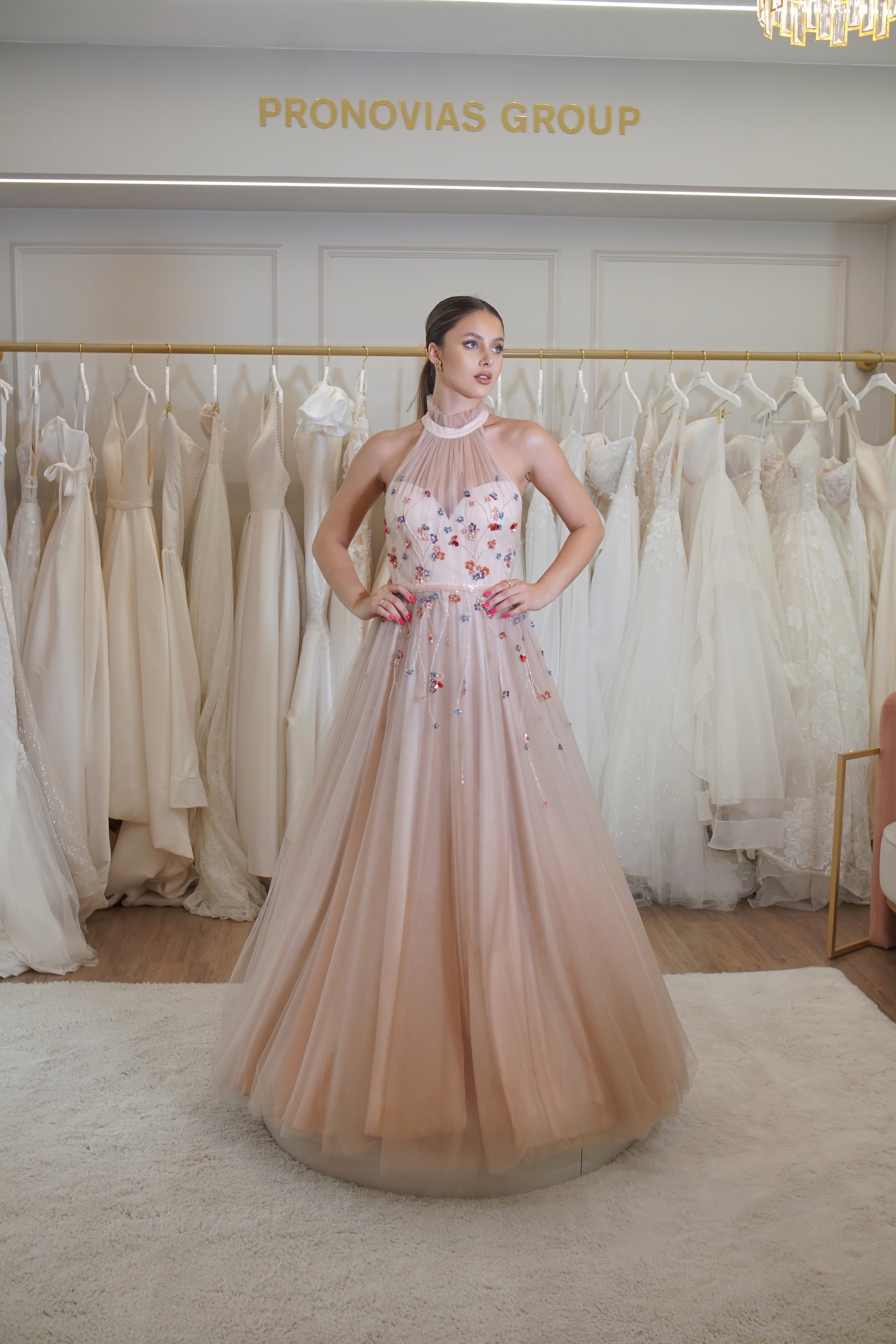 Vestido Bordado Rosé