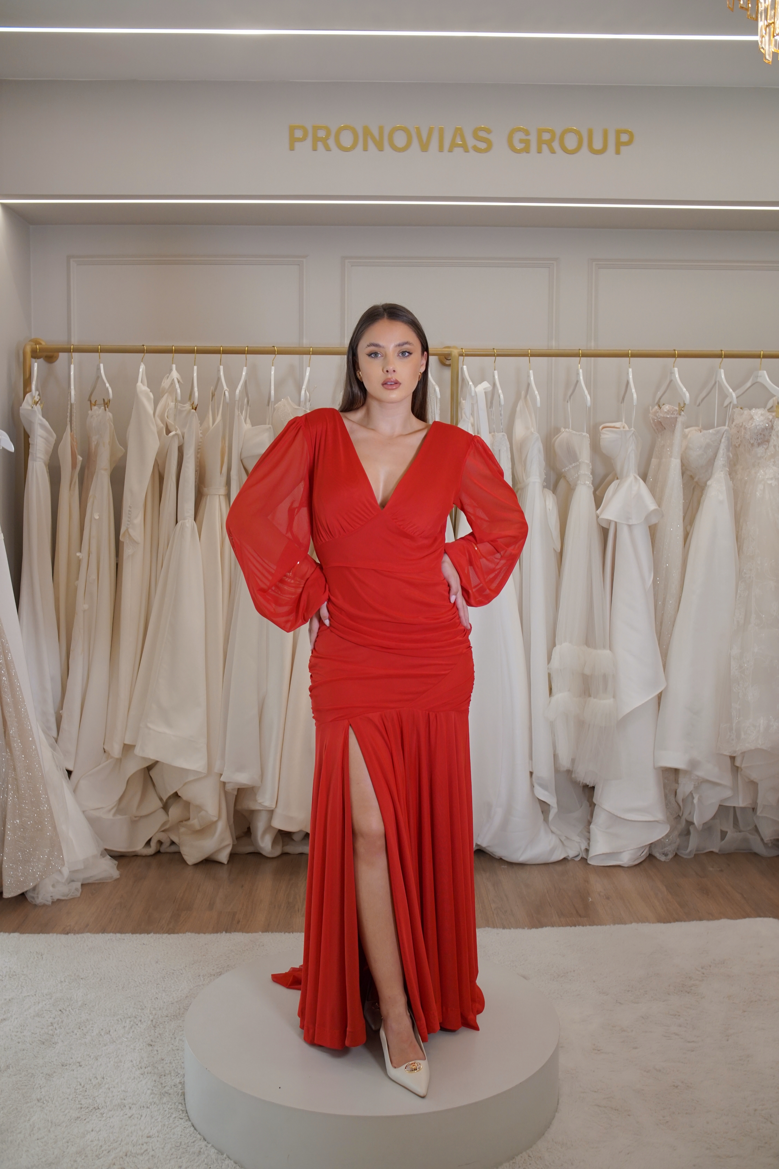 Vestido Vermelho com Manga Longa